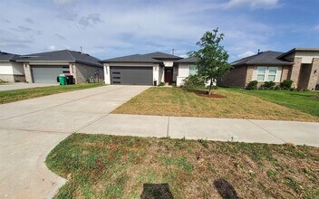 3839 Sparkman Ln in Katy, TX - Building Photo - Building Photo