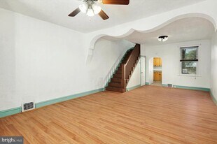 2036 N Palethorp St in Philadelphia, PA - Building Photo