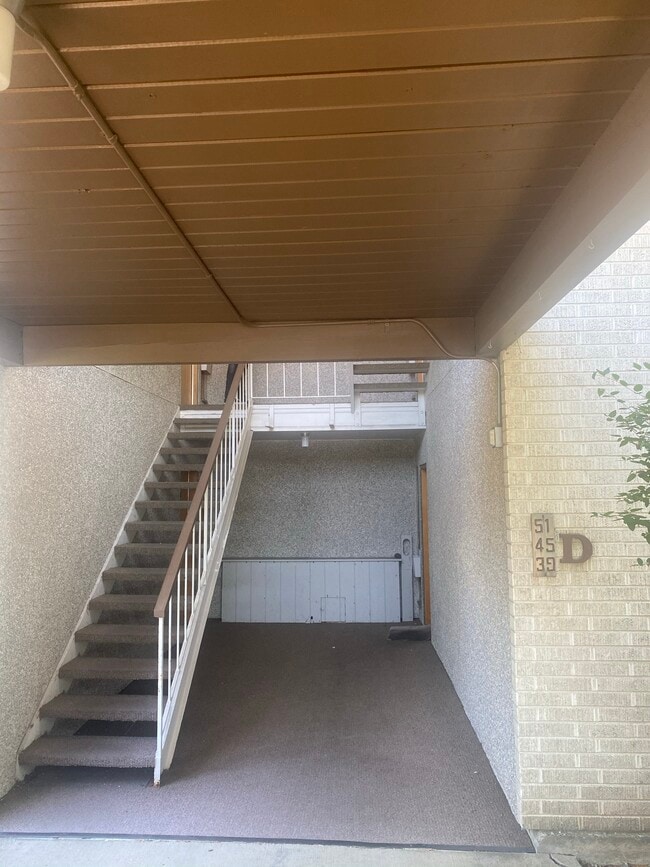 1220 NW State St, Unit 45 in Pullman, WA - Foto de edificio - Building Photo