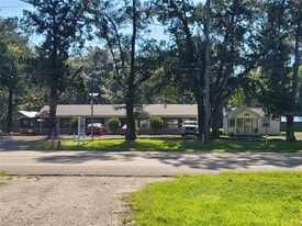 212 Broad St in Brooksville, FL - Building Photo