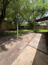 12704 Hollandale Dr in Houston, TX - Building Photo - Building Photo