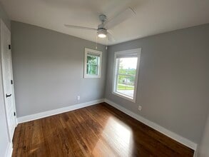 1 Craven St in Greenville, SC - Foto de edificio - Building Photo