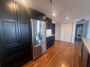 136 Campau Ave NW in Grand Rapids, MI - Building Photo - Building Photo