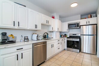 462 Park Dr, Unit 448-1 in Boston, MA - Building Photo - Building Photo