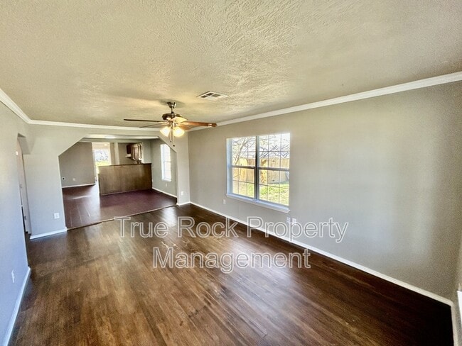 1127 E Beverly St in Ada, OK - Building Photo - Building Photo