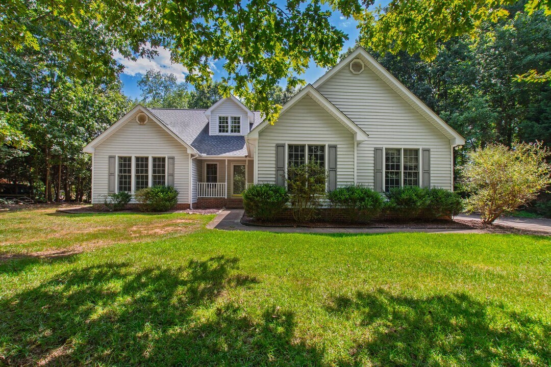 748 Young Forest Dr in Wake Forest, NC - Building Photo