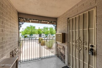 3540 E Montecito Ave in Phoenix, AZ - Building Photo - Building Photo