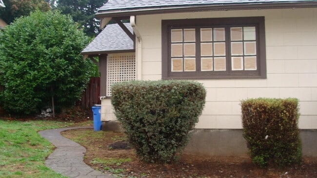 431 NE 14th Ave in Camas, WA - Building Photo - Building Photo