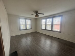 101 Lincoln Blvd, Unit 1 in Clark, NJ - Building Photo - Building Photo