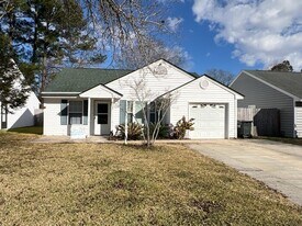 115 Lancashire Rd in Summerville, SC - Building Photo