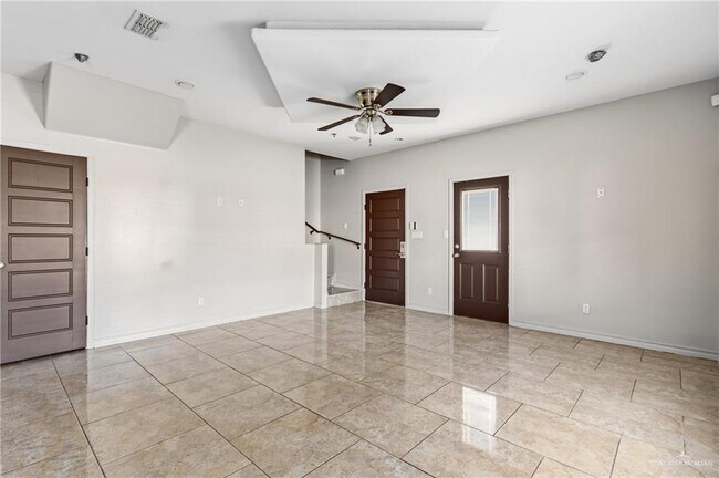 9 W Daffodil Ave in McAllen, TX - Building Photo - Building Photo