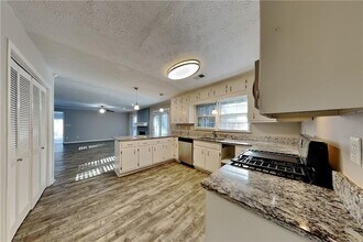 1231 Tinderbox Ln in Kennesaw, GA - Building Photo - Building Photo