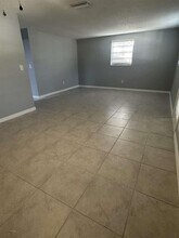 3607 E Lambright St in Tampa, FL - Building Photo - Building Photo