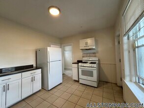 6 Barrows St in Boston, MA - Building Photo - Building Photo