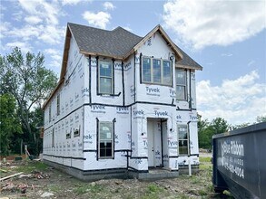 4473 W Bronco Dr in Fayetteville, AR - Building Photo - Building Photo