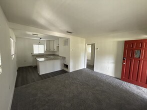 1208 Crescent St in Sanford, FL - Building Photo - Building Photo