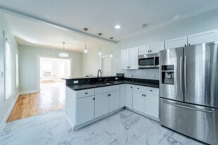 48 Beaver St, Unit 3 in Worcester, MA - Building Photo