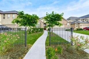 9884 Preserve Wy in Shenandoah, TX - Building Photo