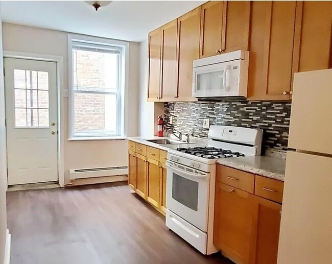 1015 E Passyunk Ave, Unit Floor #1 in Philadelphia, PA - Building Photo - Building Photo