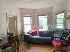 15 Saint Paul St, Unit 2 in Cambridge, MA - Building Photo