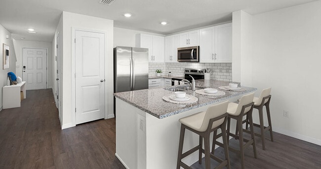 Crestview at Grove West Townhomes in Wesley Chapel, FL - Building Photo - Building Photo