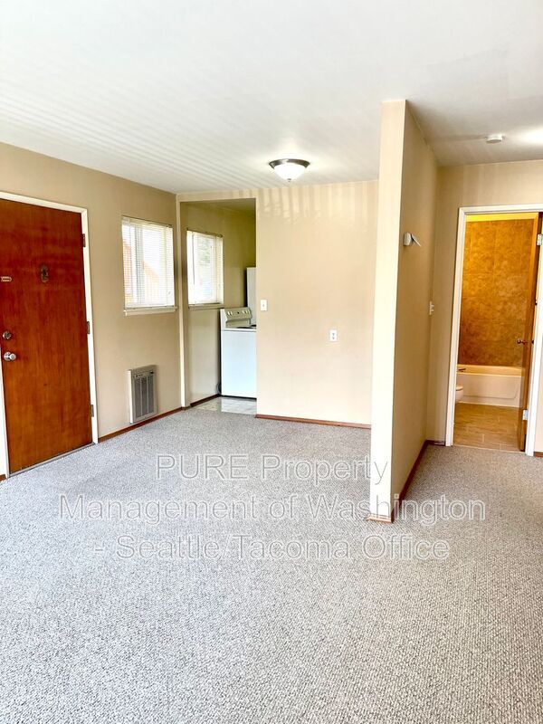 1212 N 49th St in Seattle, WA - Building Photo - Building Photo