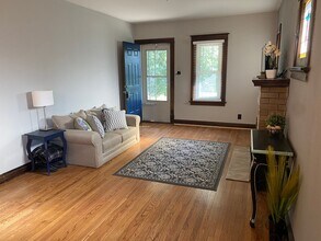 5727 Lansdowne Ave in St. Louis, MO - Building Photo - Building Photo