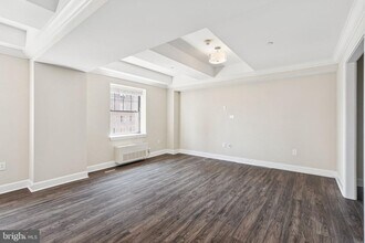 1701-15 Locust St in Philadelphia, PA - Building Photo - Building Photo