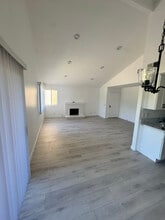 3180 Little Mountain Dr in San Bernardino, CA - Building Photo - Building Photo