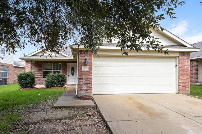 property at 20814 Dewberry Creek Ln