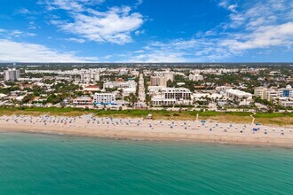 250 S Ocean Blvd in Delray Beach, FL - Building Photo - Building Photo