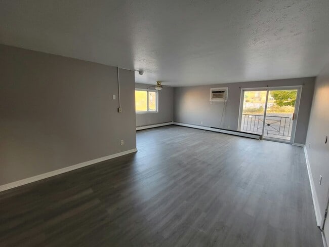 property at 1819 Garfield Rd