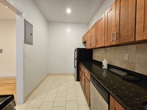 270 Fort Washington Ave in New York, NY - Building Photo - Building Photo