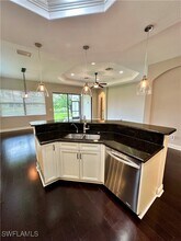 1581 Serrano Cir in Naples, FL - Building Photo - Building Photo