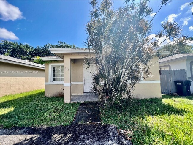 property at 937 SW 8th Pl