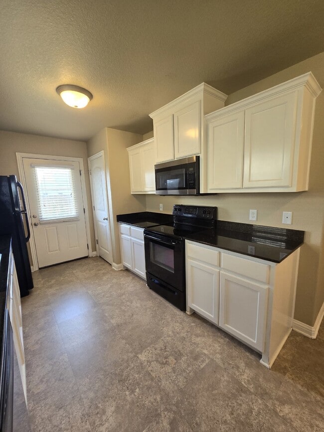 3007 Weave Ct in Granbury, TX - Building Photo - Building Photo