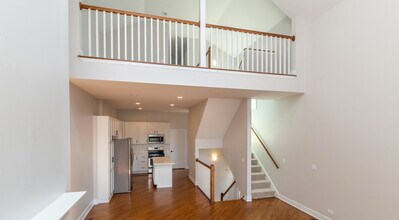 2639 N Wayne Ave in Chicago, IL - Building Photo - Building Photo