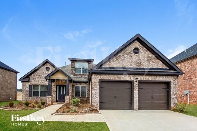 property at 3180 Alhambra Cir