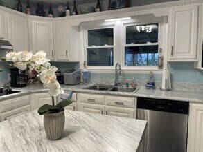 202 Shasteen St in Estill Springs, TN - Foto de edificio - Building Photo