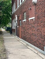 2006 W Giddings St, Unit 3 in Chicago, IL - Building Photo