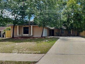 851 Woodgate Trail in Longwood, FL - Building Photo