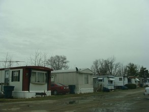 American & Redwood Mobile Home Parks in Muncie, IN - Building Photo - Building Photo