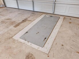 1025 Switzerland Ave in Yukon, OK - Building Photo