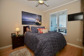 300 W Beech St, Unit 2020 in San Diego, CA - Foto de edificio - Building Photo