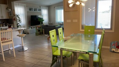 3114 Molinos Dr in Las Vegas, NV - Building Photo - Building Photo