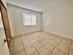 4161 Terrestrial Dr in Las Vegas, NV - Building Photo - Building Photo