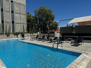 2300 E Campbell Ave in Phoenix, AZ - Foto de edificio - Building Photo