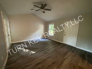 339 Valley Crest Dr in Birmingham, AL - Building Photo - Building Photo