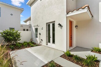 1903 W Bristol Ave in Tampa, FL - Building Photo - Building Photo