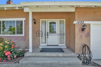 1492 Via Cancion in San Jose, CA - Building Photo - Building Photo